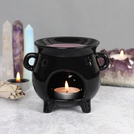 Witch's cauldron oil burner