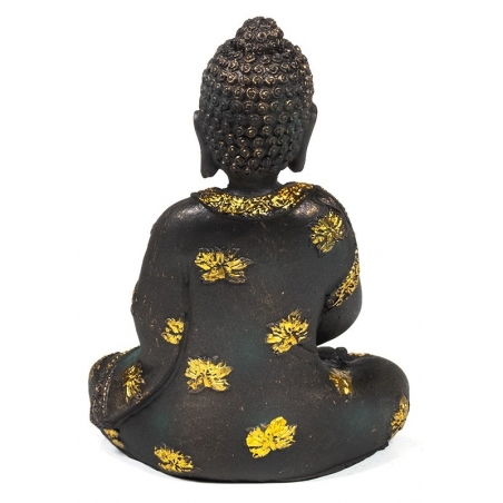 Bouddha de méditation avec une robe d'or