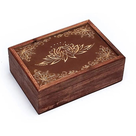 Tarot box Lotus engraved